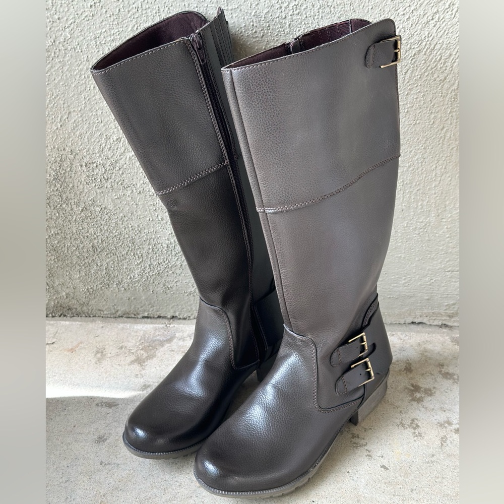 Clark’s Collection Boots Brown Size 9.5